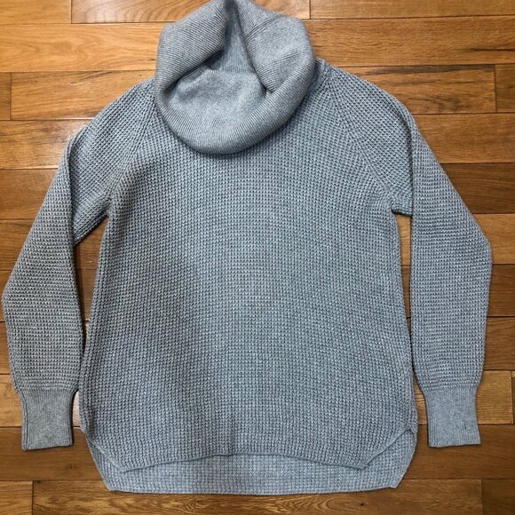 Michael Kors Long Sleeve Cowl Neck Gray Knit Sweater Size S - Picture 3 of 7